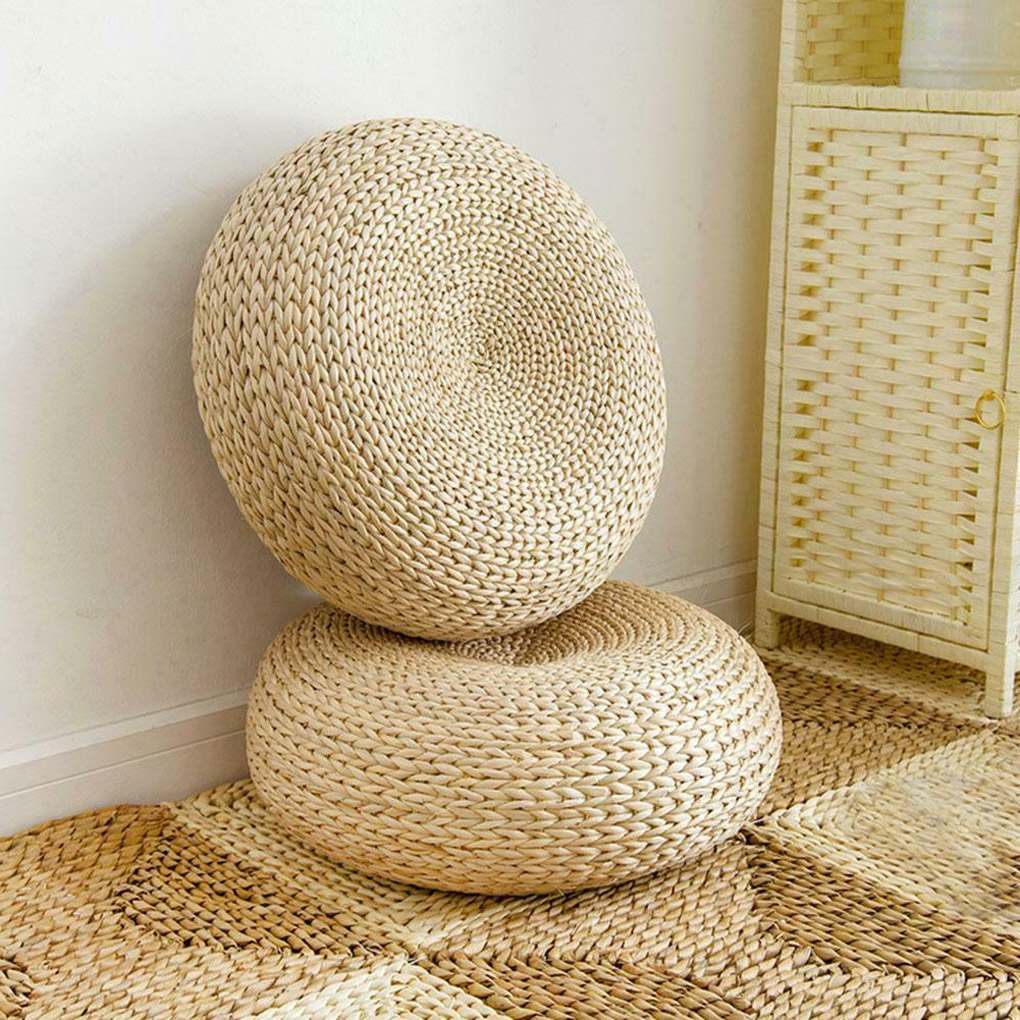 Natural Straw Round Pouf Handm - Japanese Home Textiles recension och pris