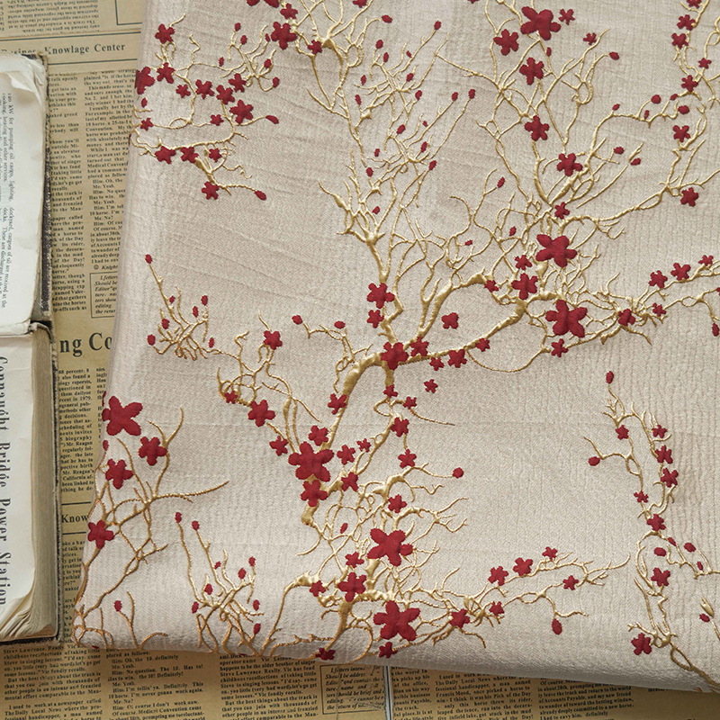 Luxury Red Plum Blossom Jacqua - Luxury Home Textiles Usa recension och pris